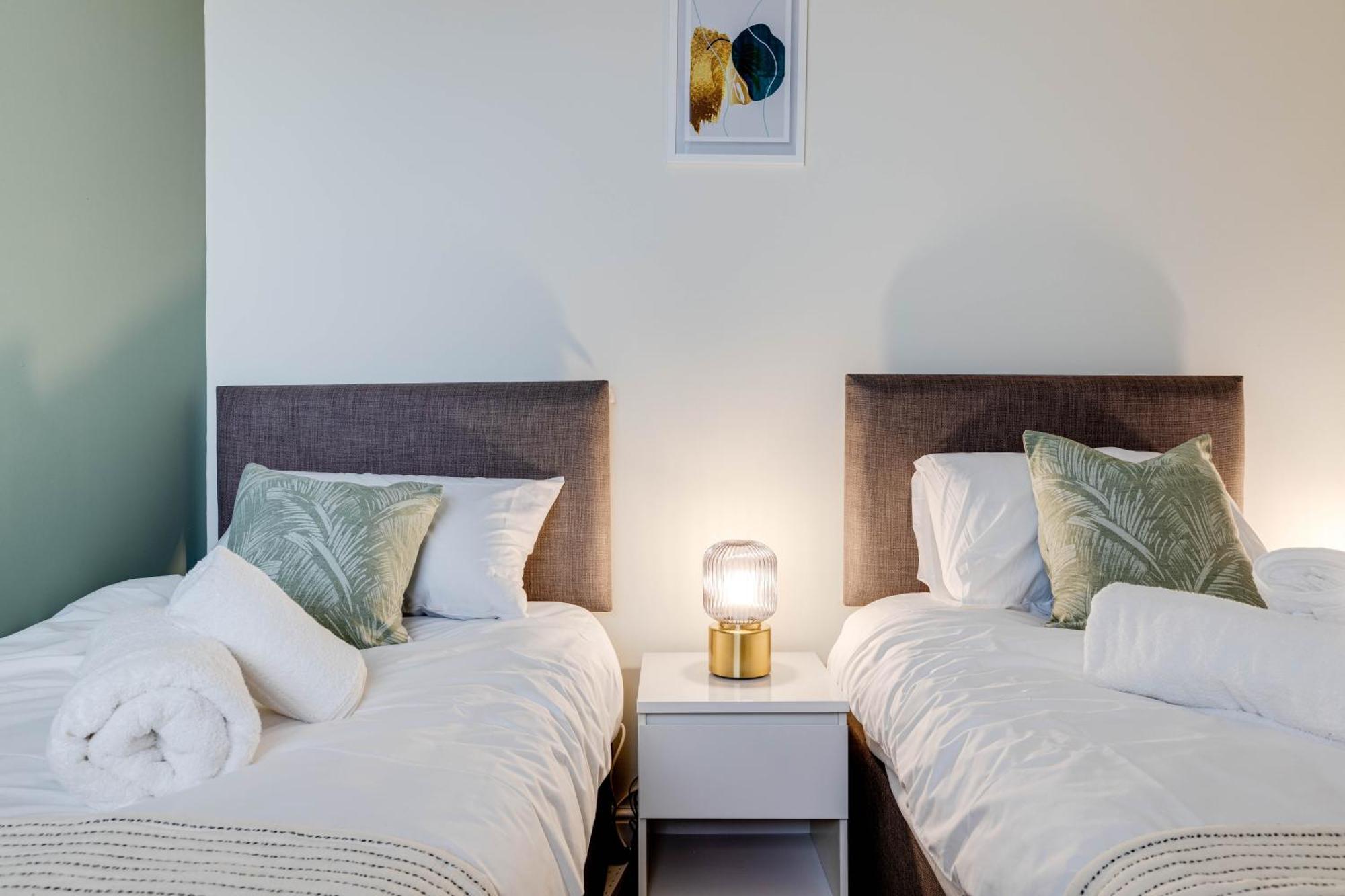 Esplanade Garden Apartment Scarborough Esterno foto